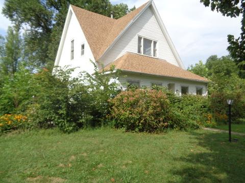 215 E Walnut St, Westfield, IL 62474 photo 1
