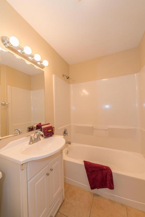 3134 Patton Dr, Des Plaines, IL 60018 photo 13