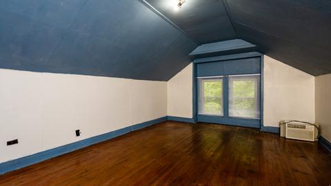 6540 S Artesian Ave, Chicago, IL 60629 photo 6