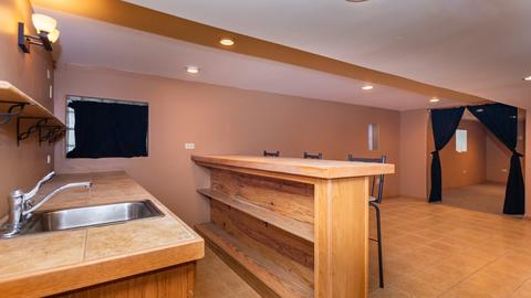 6540 S Artesian Ave, Chicago, IL 60629 photo 9