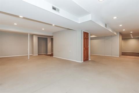 573 Eastwick Ln, Bartlett, IL 60103 photo 21
