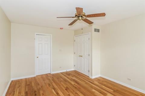 573 Eastwick Ln, Bartlett, IL 60103 photo 14