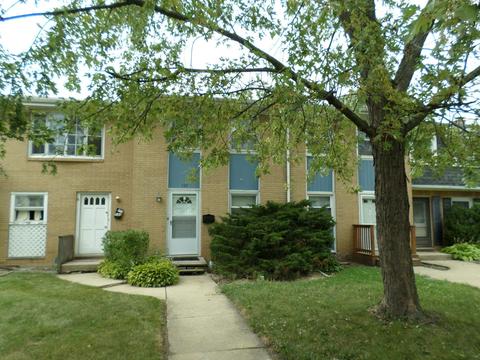 132 S Hale Ave, Bartlett, IL 60103 photo 1