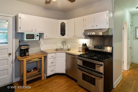 6425 Sinclair Ave, Berwyn, IL 60402 photo 6