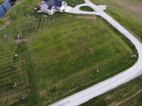 0 Betty Ln, Clinton, IL 61727