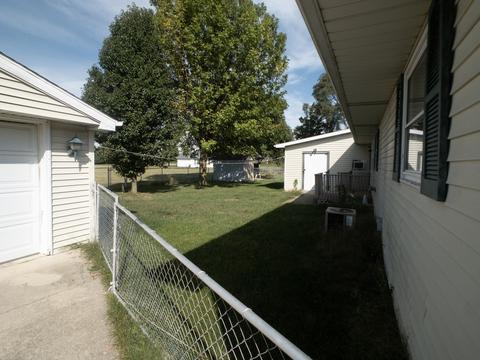 502 Hiltz Dr, Sheldon, IL 60966 photo 10