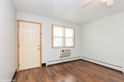 75 Willard Ave #11, Elgin, IL 60120 photo 4