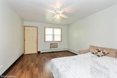 75 Willard Ave #11, Elgin, IL 60120 photo 3