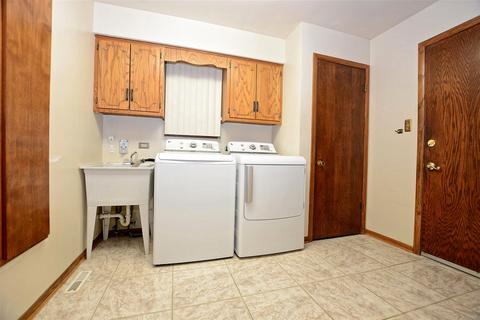 2845 Paris Rd, Olympia Fields, IL 60461 photo 11