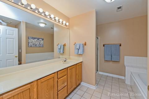24458 Brooklands Ln, Plainfield, IL 60585 photo 18