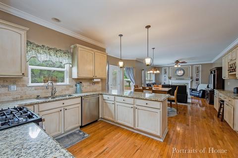 24458 Brooklands Ln, Plainfield, IL 60585 photo 11