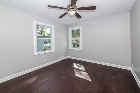 603 Illinois Ave, Elgin, IL 60120 photo 12