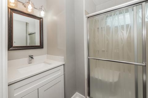 603 Illinois Ave, Elgin, IL 60120 photo 14