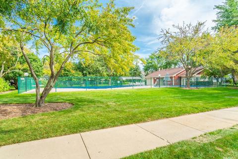 732 Plum Tree Ct #B1, Wheeling, IL 60090 photo 24