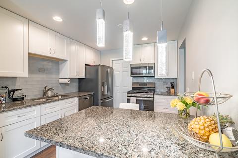 732 Plum Tree Ct #B1, Wheeling, IL 60090 photo 8