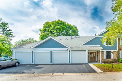 732 Plum Tree Ct #B1, Wheeling, IL 60090 photo 1