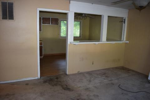 602 S Meadow Rd, Mchenry, IL 60050 photo 2
