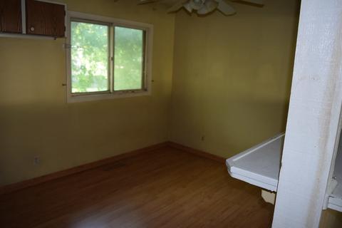 602 S Meadow Rd, Mchenry, IL 60050 photo 3