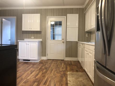 633 S Foley Ave, Kankakee, IL 60901 photo 4