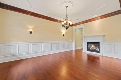 1122 Thunderbird Ln, Naperville, IL 60563 photo 5