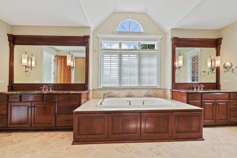 1122 Thunderbird Ln, Naperville, IL 60563 photo 19