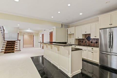 1122 Thunderbird Ln, Naperville, IL 60563 photo 32