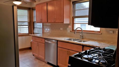 1167 Webster Ln, Des Plaines, IL 60016 photo 4