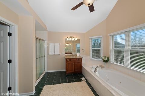 1928 Wicklow Rd, Naperville, IL 60564 photo 17