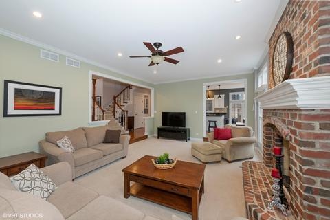 1928 Wicklow Rd, Naperville, IL 60564 photo 9