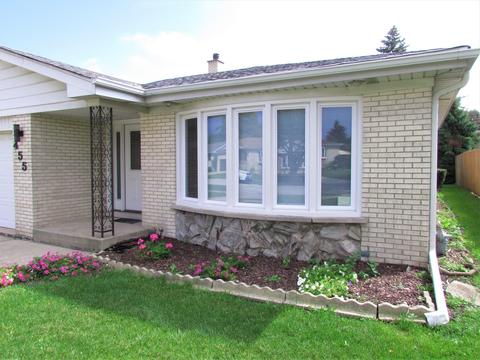 455 Dover Dr, Des Plaines, IL 60018 photo 4
