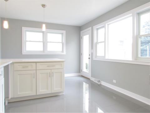 455 Dover Dr, Des Plaines, IL 60018 photo 15