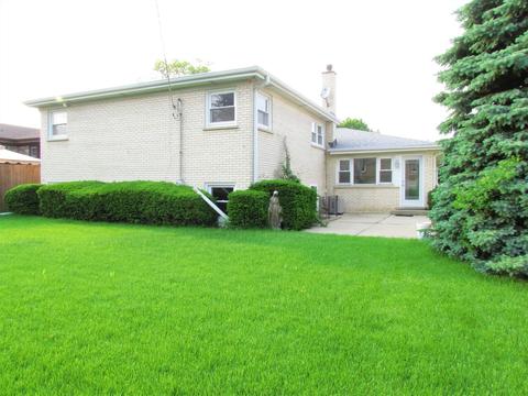 455 Dover Dr, Des Plaines, IL 60018 photo 40