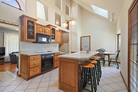 1472 N Terrace Ave, Kankakee, IL 60901 photo 3