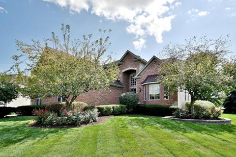 26239 Oakcrest Ln, Plainfield, IL 60585 photo 1