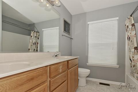32741 Innetowne Rd, Lakemoor, IL 60051 photo 17