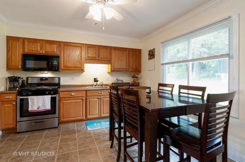 4724 Ashley Dr, Mchenry, IL 60050 photo 4