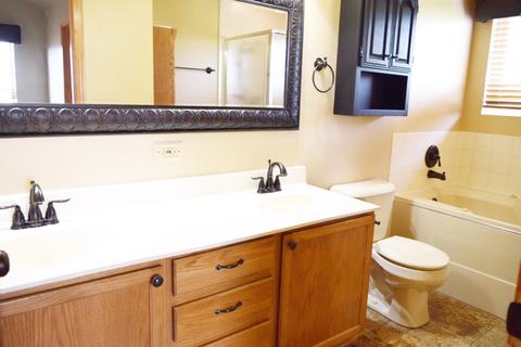 905 Red Clover Dr, Aurora, IL 60504 photo 21