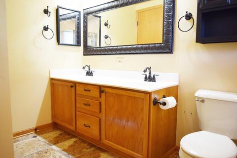 905 Red Clover Dr, Aurora, IL 60504 photo 22