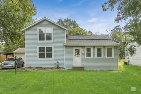 1382 5th St, Montgomery, IL 60538 photo 1