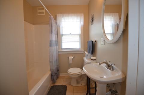 602 Gates St, Aurora, IL 60505 photo 13