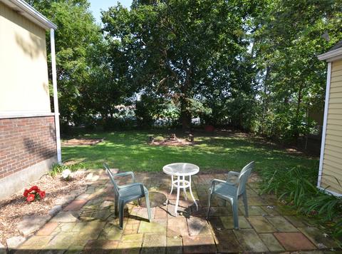 602 Gates St, Aurora, IL 60505 photo 25