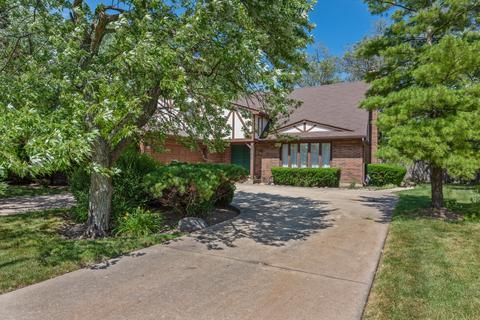 2706 Maynard Dr, Glenview, IL 60025 photo 2