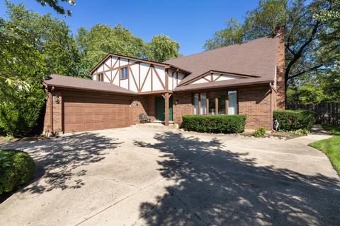 2706 Maynard Dr, Glenview, IL 60025 photo 1