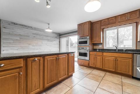 706 Coral Ave, Bartlett, IL 60103 photo 13