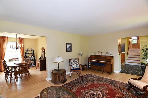 1418 Daly Rd, Wheaton, IL 60187 photo 7