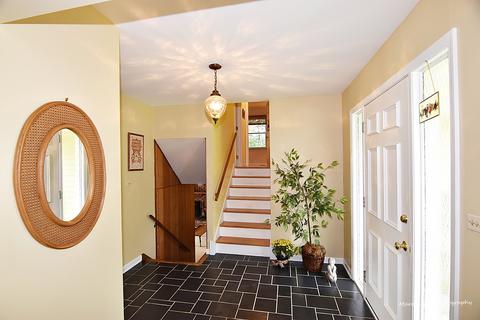 1418 Daly Rd, Wheaton, IL 60187 photo 5
