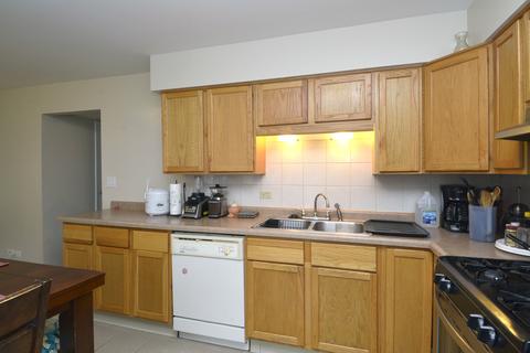 1961 Haddam Pl, Hoffman Estates, IL 60169 photo 12