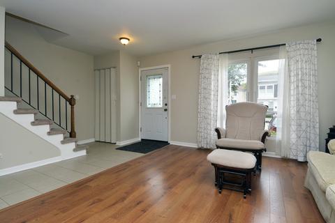 1961 Haddam Pl, Hoffman Estates, IL 60169 photo 4