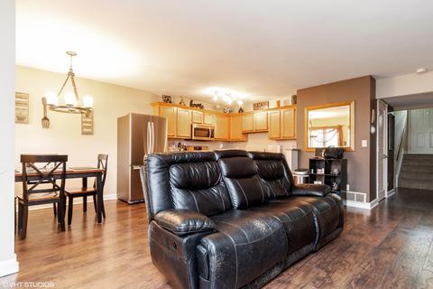 16216 Washington Ct, Plainfield, IL 60544 photo 2