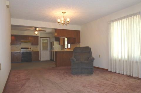 300 Water St, Weldon, IL 61882 photo 12